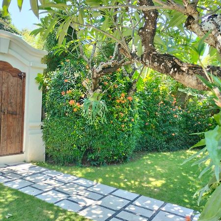 Villa Frangipani Sanur Exterior foto